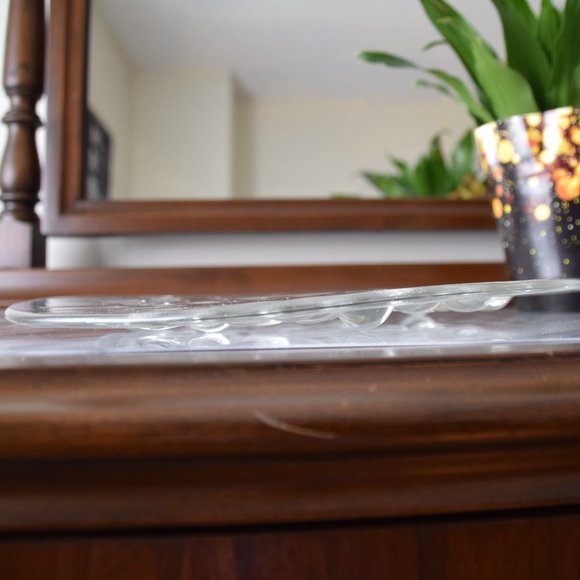 Vintage Glass Serving Cake Platter - Picture 2 of 4